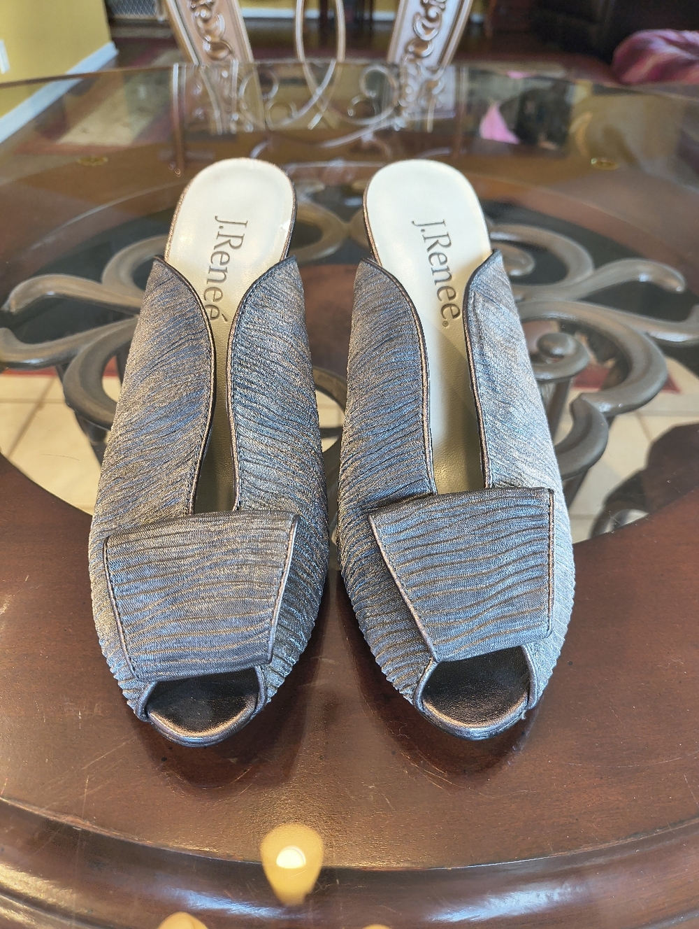 J. Reneé Elvira Heels - Picture 3 of 7
